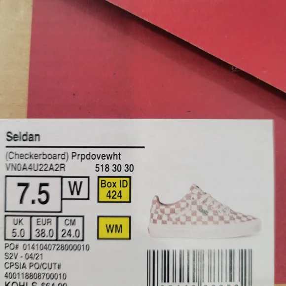 Vans Seldan White and Lavender Checkered Sneakers - Picture 7 of 7